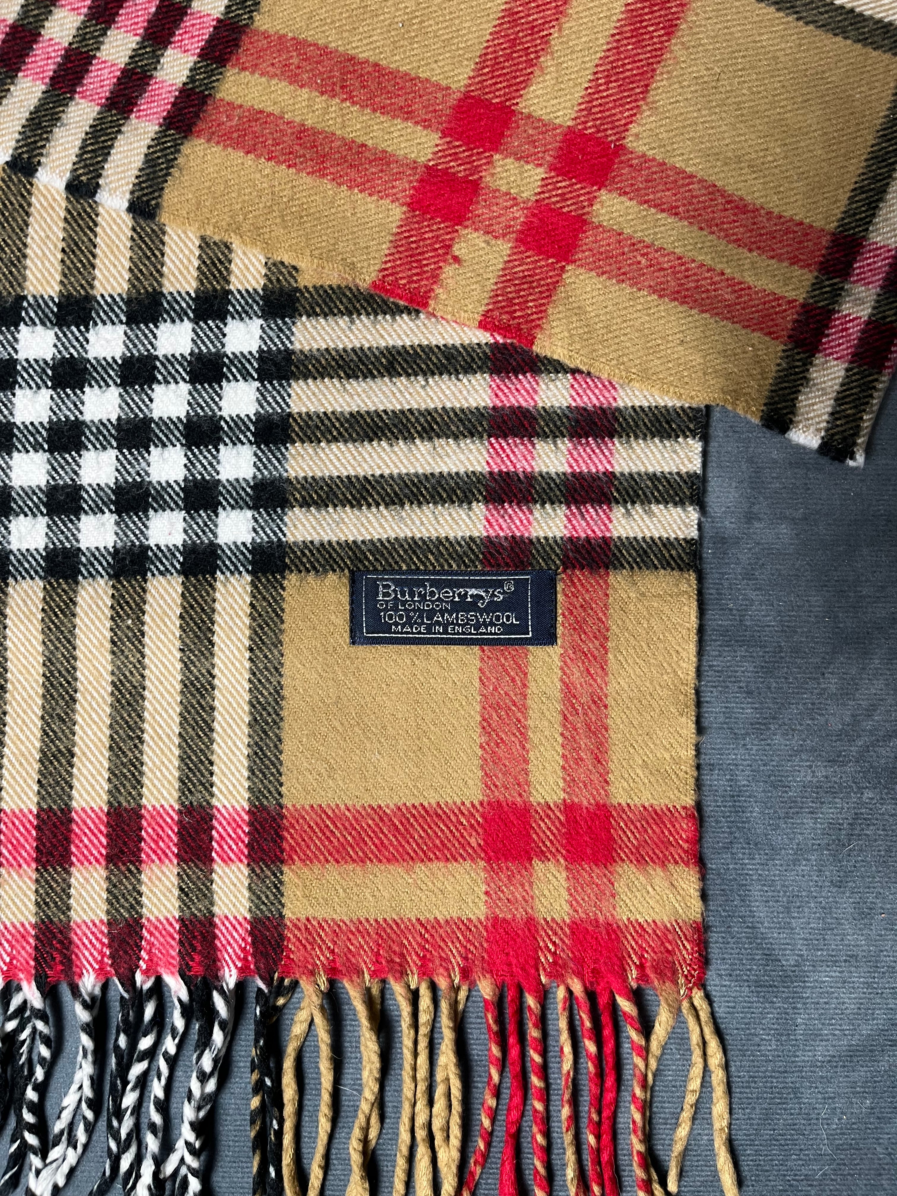 Burberry Scarf (Beige)