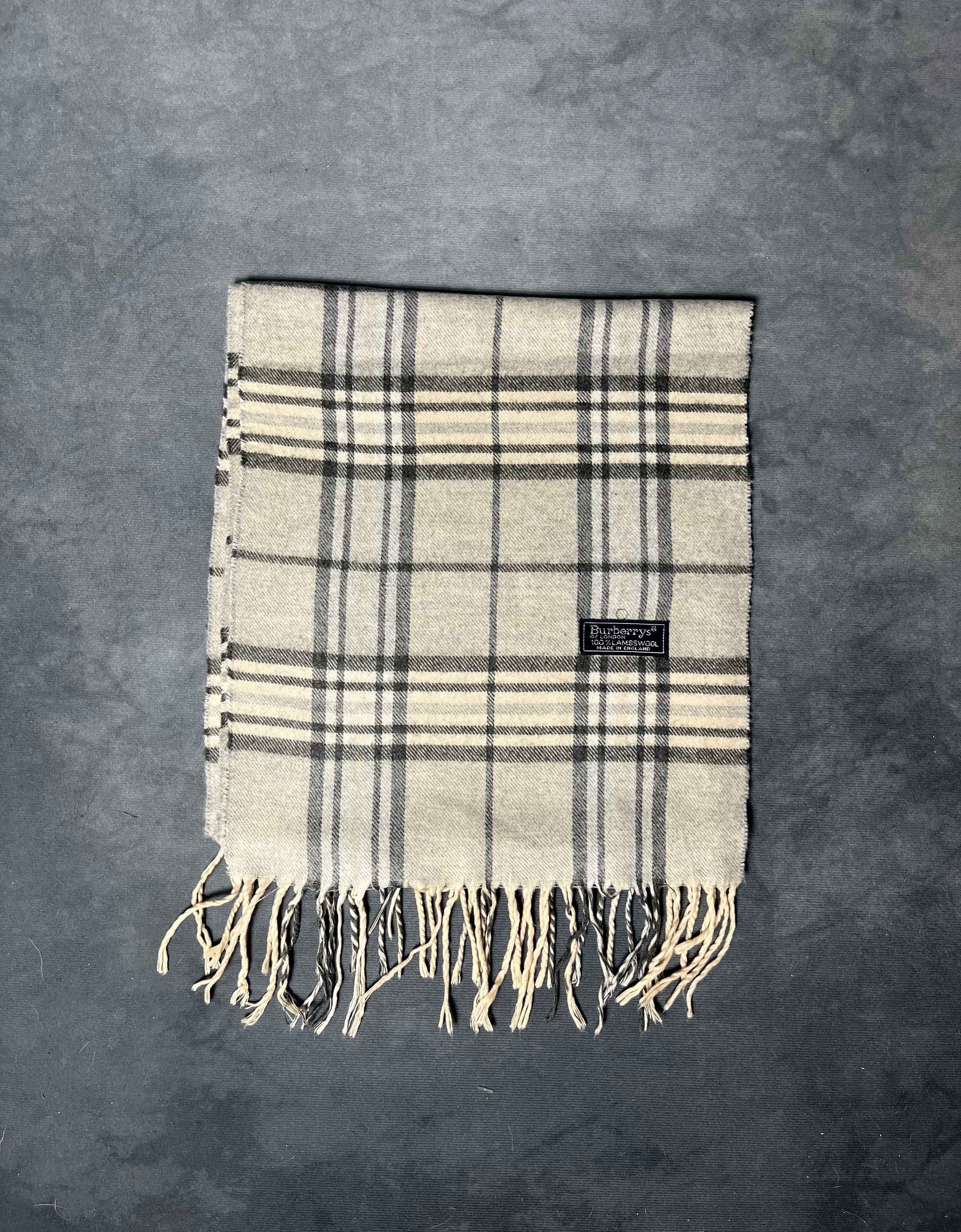 Burberry Scarf (Grey)